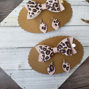 Little Girl Faux Leather Bow and Earrings set